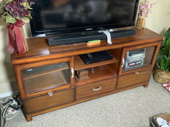 Wood & Glass Tv & Video Cabinet