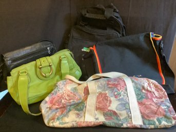 Pocketbooks & Beach Bags