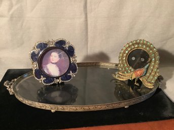 VANITY TRAY W/EXOTIC RHINESTONE PICTURE FRAMES