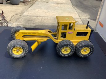 Vintage Tonka Truck Road Grader