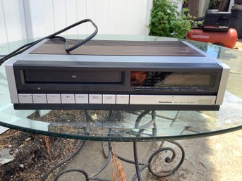 Vintage RCA SelectaVision VHS PLayer