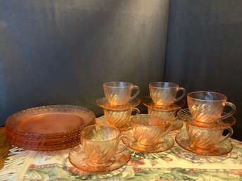 Pink Depression Class Luncheon Set  Of 8