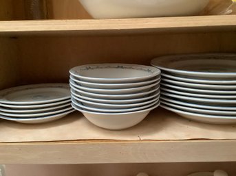 Tienshan Stoneware Includes Dinner Plates, Soup Bowls. Lunch Plates,cups