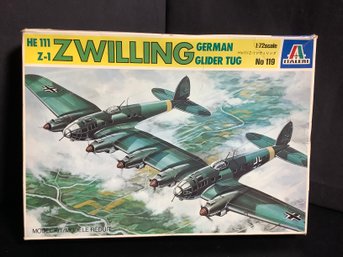 Model Military Airplane ITALIER