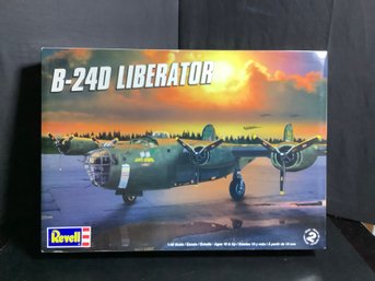 Model Military Airplane Revell