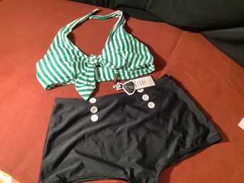 New W/tags Gorgeous Retro 50s Style Bathing Suit  Size 10-12