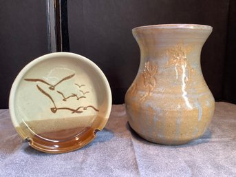 New-Otigiri Hand Made Ash Tray & Glazed Pottery Vase