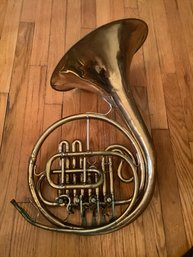 Old French Horn Lot 1