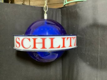 Schlitz Beer Lamp-Really Cool- Looks Like A Flying  Saucer!