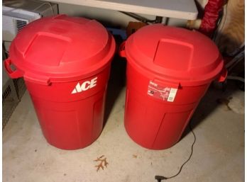 2 Garbage Pails