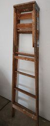 6 Foot Wooden Step Ladder