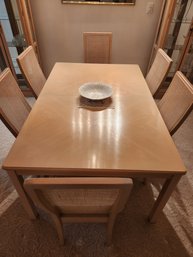 Thomasville Scenario Dining Room Table With 8 Chairs And Two Leaves