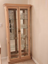 Thomasville Scenario Glass China Cabinet, Lighted, Mirror