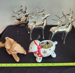 Christmas Lot #2 - Reindeer