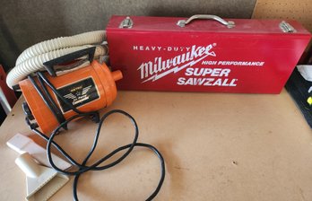 Milwaukee Super Heavy Duty Sawzall And Vacuum