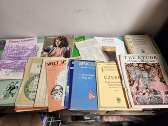 Sheet Music Lot: Wide Variety Genres And Decades - Frampton To Folk Songs