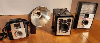 2 Vintage Antique Cameras - Brownie Starlet & Six 20, Kodak Collectable Camera, Photography