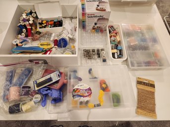 Sewing Lot: Bobbins, Winder, Embroidery Floss, Organizers, Crafting, Crafts