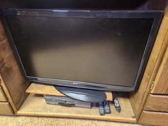 41' Insignia Flat Screen TV With Remote