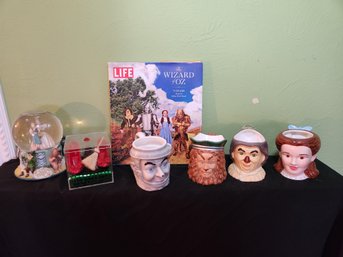 Wizard Of Oz Collectibles: Snow Globe, 4 Mugs 1999, Life Book, Over The Rainbow