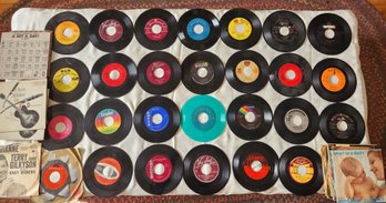 49 Vinyl Records - 45rpm: John Denver, Elton John, Todd Rundgren, Rydell, Fats, Atkins, Clooney