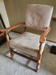 Vintage Side Accent Arm Chair W/Jacquard Upholstery 24.5' X 20' X 34.5'
