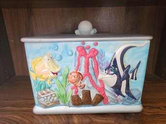 Disney Pixar Finding Nemo Aquarium Ceramic Cookie Jar