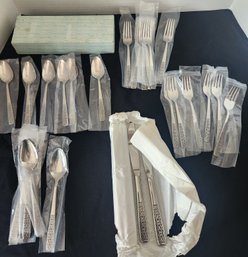 NIB Stainless Silverware Set - International Set Of 6 And Extra Forks - See Last Pic