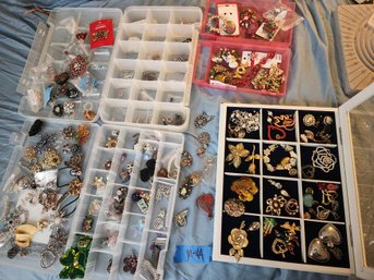 Costume Jewelry - Mostly Pins, Some Vintage & Holiday/christmas - Wide Selection, Variety