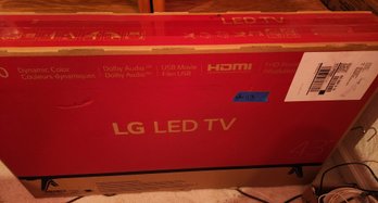 NEW IN BOX, Unopened 43' LG LED TV, HDMI, Television