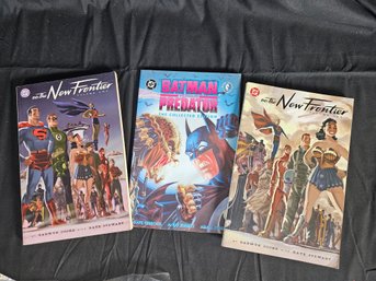 DC Comics & Graphic Novels Lot (Miscellaneous Titles)