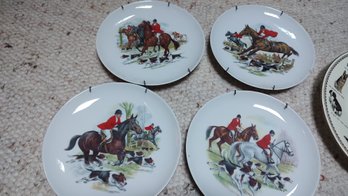 Foxhunt Collectible Plate Set