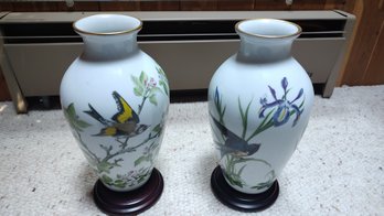 Franklin Porcelain Bird Vase Set