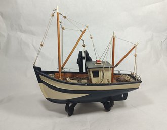 Model Fishing Boat