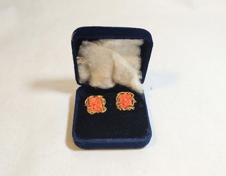 18k Carved Coral Clip-On Earrings