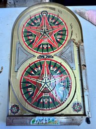 LINDSTROM'S 'GOLD STAR' Tin Litho Bagatelle Marble Game W/nice Label