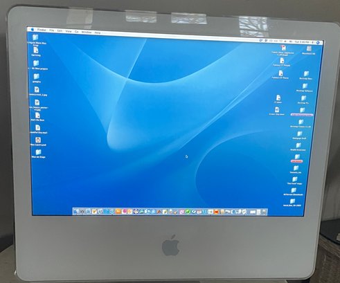 APPLE IMac 20' 2005 Model A1076 Computer W/ Power Cord, Boots Up - Local Pick-Up Only