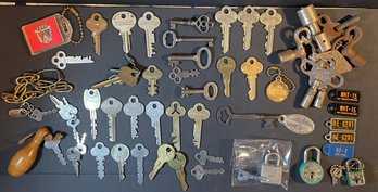 Lot Of Antique & Vintage Collector's Lock Keys, Keychains, Medallions, And Pieces - See Pics