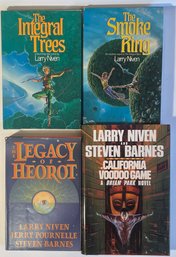 4 Larry Niven Sci Fi Fantasy Books - See Pics For Titles