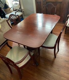 Vintage Morganton Mahogany Dining Table & 4 Chairs - Mid 20th Century