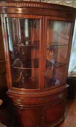 Morganton / Drexel Bowed Glass Corner Cabinet, Mid 20th Century