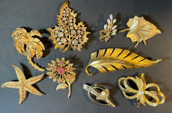 9 Vintage Gold Tone Brooches / Pins