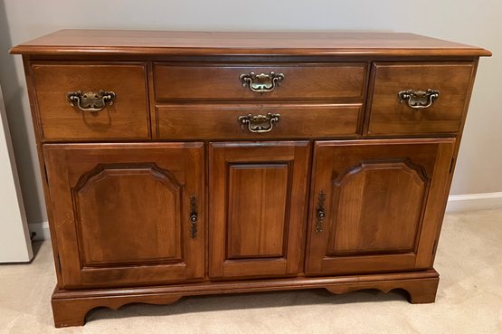 Temple Stuart Early American Furniture Federal Style Dresser