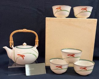 Lovely Japanese Porcelain Tea Set  And Box