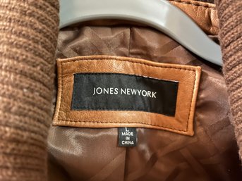 Jones New York Size L  (Sorry First Pic Blurry, Had Dropped My Phone And Guess It Took A Bit To Normal