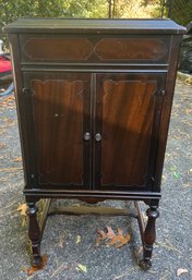 Antique Neutrodyne Receiver Cabinet Previously Used As An End Table