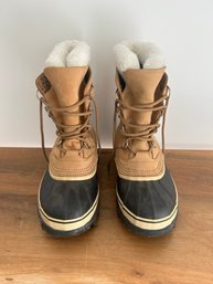 Sorel Size 7.5 Caribou Waterproof Boots