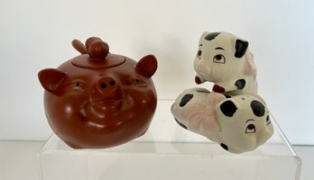 Pig Tea Pot And Salt/pepper Shakers