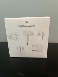 Apple World Traveler Adapter Kit