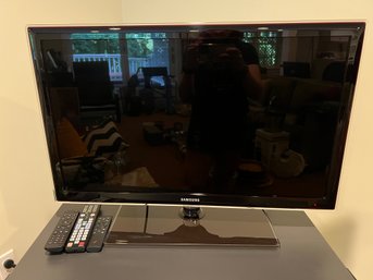 Samsung TV Model # UN32D5500RF